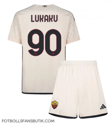 AS Roma Romelu Lukaku #90 Replika Bortatröja Barn 2023-24 Kortärmad (+ Korta byxor)